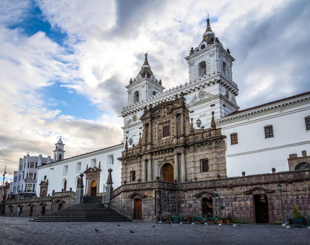Rock ‘n’ Roll Quito features a 10k and 21.1k run in Ecuador's capital.